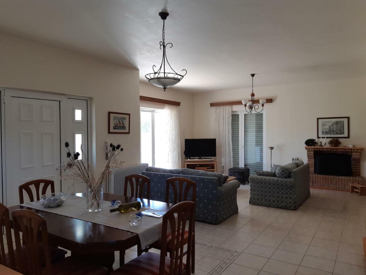 Swan House Panoramic View - Near The Sea Villa Ziparion Bagian luar foto
